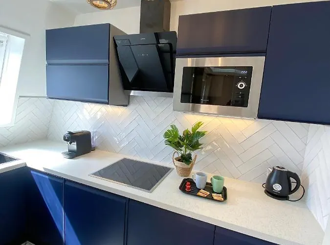 Splendide Avec Balcon - Centre * تروفيي سور مير